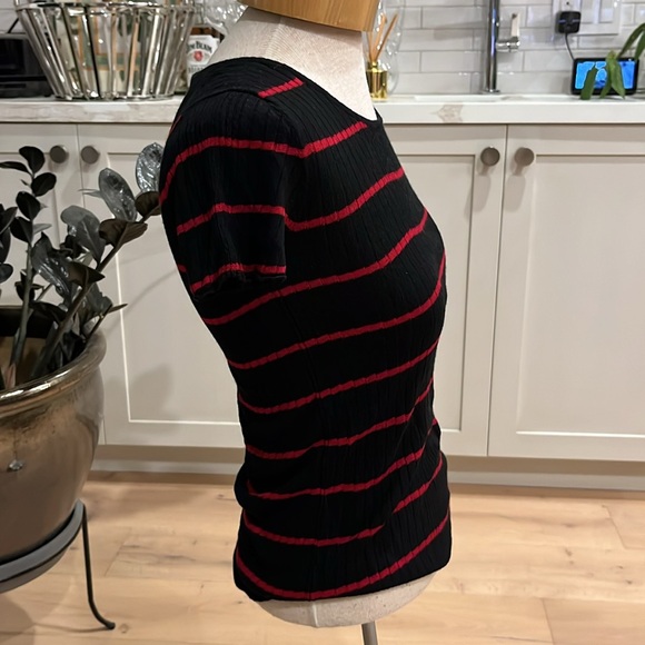VGUC Jenni Kayne cashmere blend black w red stripe rib knit short sleve sweater. - Picture 4 of 8
